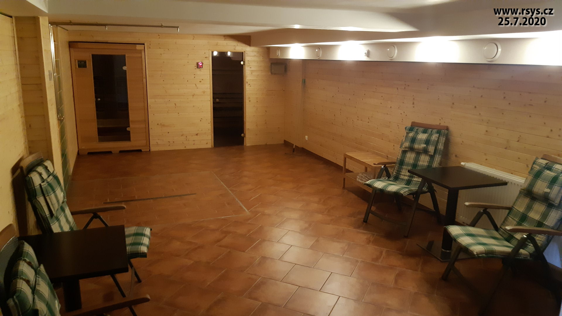 Masarykova chata - dvě sauny a odpočívárna